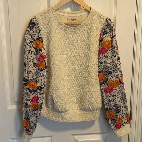 Anthropologie Tops - Anthropologie Porridge Beige Textured Floral Puff Sleeve Sweater Women’s small